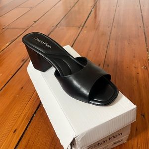 NEW Calvin Klein black block heels